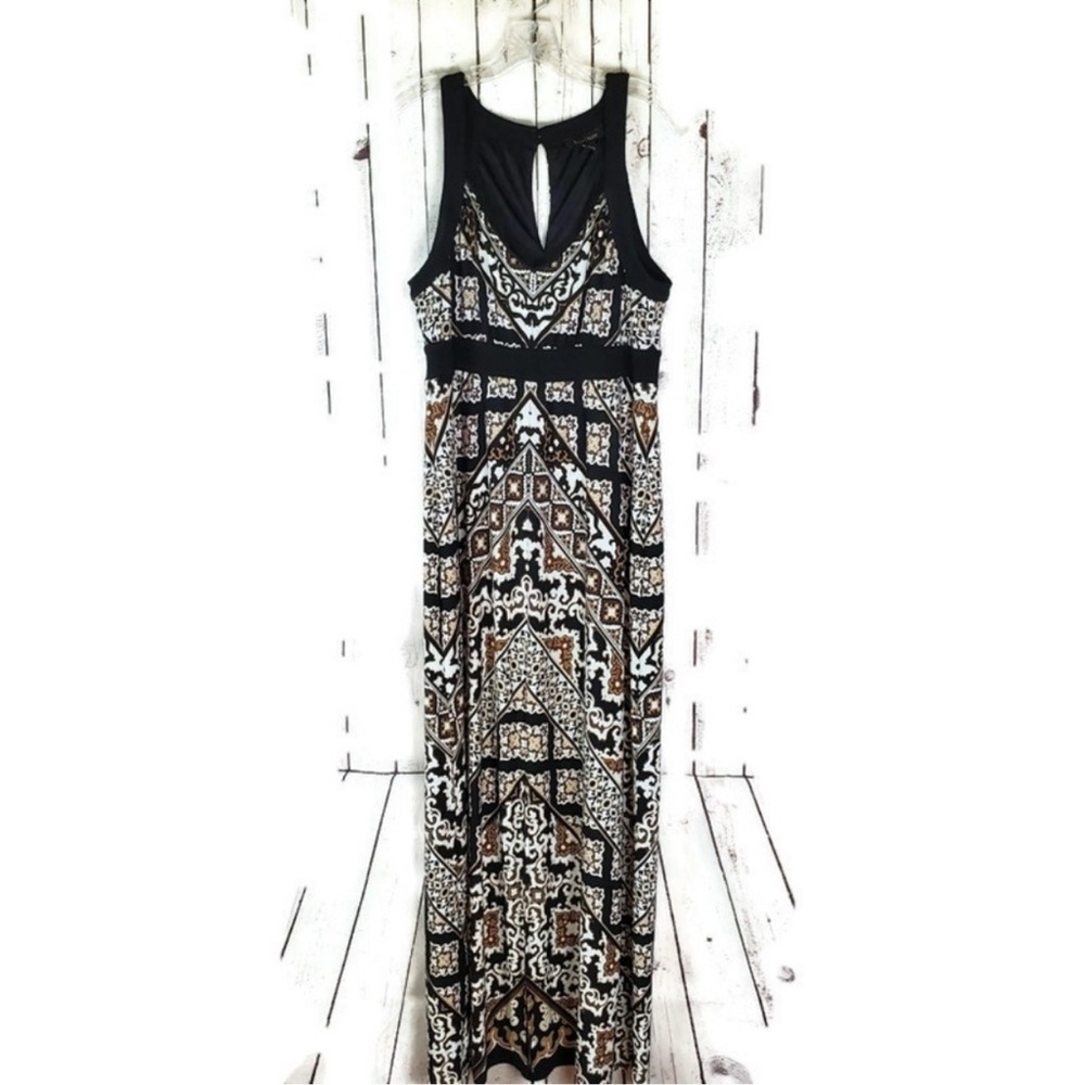 Beautiful Aztec printed Maxi dress Size M